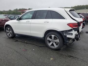 Mercedes GLC C254/X254 2022 Mercedes-Benz GLC 2022 r., 2.0L 2.0 Benzyna 255KM, zdjęcie 3