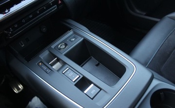 Citroen C5 Aircross SUV Facelifting 1.2 PureTech 131KM 2023 Citroen C5 Aircross Jak Nowy Automat FV23 Od RiA 1.2 Benzyna 130KM, zdjęcie 8