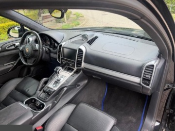 Porsche Cayenne II SUV 4.8 V8 420KM 2014 Porsche Cayenne GTS 4.8 V8 420KM 4x4 2014r, zdjęcie 15