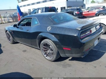 Dodge Challenger III 2021 Dodge Challenger RT Scat Pack Widebody, 2021r., 6.4L 6.4 Benzyna 485KM, zdjęcie 3