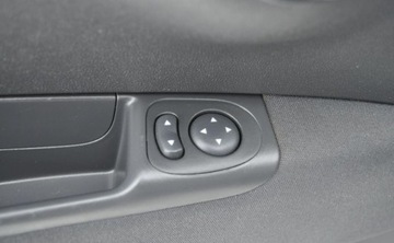 Fiat 500 II Seria 1 1.2 69KM 2012 Fiat 500 Klimatyzacja Elektryczne Szyby 1.2 Benzyna 69KM, zdjęcie 17