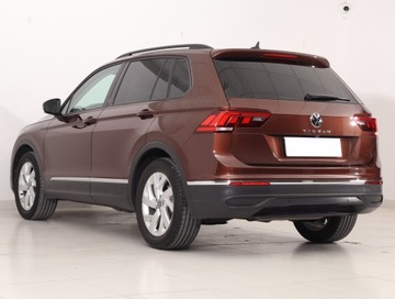 Volkswagen Tiguan II SUV Facelifting 1.5 TSI 150KM 2021 VW Tiguan 1.5 TSI, Salon Polska, Serwis ASO, zdjęcie 3