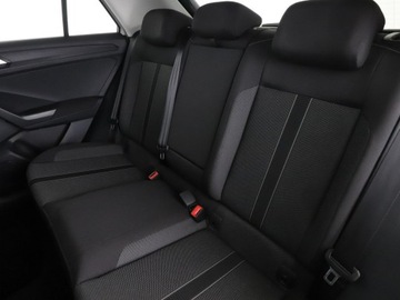 Volkswagen T-Roc I SUV Facelifting 1.0 TSI 110KM 2023 Volkswagen T-Roc klima auto full LED czujniki, zdjęcie 16