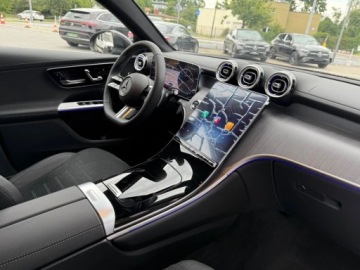 Mercedes GLC C254/X254 SUV 2.0 300d 269KM 2025 Mercedes-Benz GLC GLC300d Coupe AMG 2.0 Diesel 269KM, zdjęcie 14