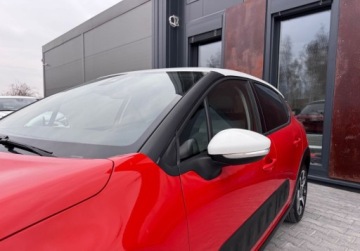 Citroen C3 III Hatchback 1.2 PureTech 82KM 2017 Citroen C3 bezwypadekserwisSHINEjak nowe 1.2 Benzyna 82KM, zdjęcie 2