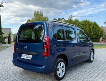 Opel Combo E Kombivan 1.2 Turbo 110KM 2020 Opel Combo Opel Combo 1.2 Turbo StartStop Innovation 1.2 Benzyna 110KM, zdjęcie 7