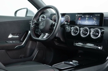 Mercedes Klasa A W177/V177 Hatchback Facelifting 1.3 200 163KM 2024 Mercedes-Benz Klasa A A200 AMG Line Salon Polska Gwarancja Autotrade Me, zdjęcie 24