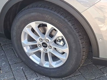 Ford Kuga III SUV Facelifting 1.5 EcoBoost 186KM 2025 Od ręki - Titanium FWD 1.5 EcoBoost 186KM / Pakiet Winter, zdjęcie 9