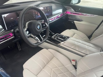BMW Seria 7 G70 Sedan 3.0 40d 299KM 2026 BMW Seria 7 740d xDrive Sport Sedan 3.0 (299KM) 2026, zdjęcie 9