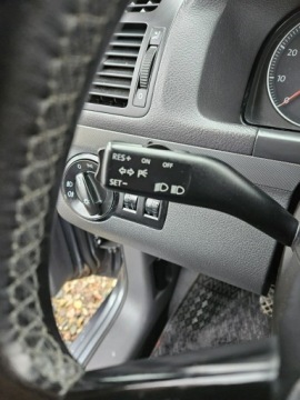 Volkswagen Touran I 1.4 TSI 140KM 2006 Volkswagen Touran Opłacony Zdrowy Zadbany, zdjęcie 14