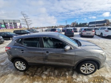 Nissan Qashqai II Crossover 1.2 DIG-T 115KM 2014 Nissan Qashqai Led,Kamera cofania,Nawigacja 1.2 Benzyna 116KM, zdjęcie 9