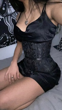 UNDERBUST czarny gorset wiązany METALOWE FISZBINY