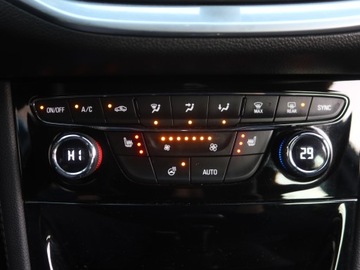 Opel Astra K Hatchback 5d 1.4 Turbo 150KM 2017 Opel Astra 1.4 T, Salon Polska, Automat, Skóra, zdjęcie 12