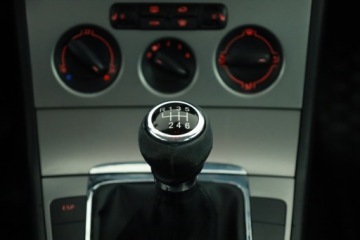 Volkswagen Passat B6 Variant 1.6 FSI 116KM 2005 VW Passat 1.6 FSI, 1. Właściciel, HAK, Klima,ALU, zdjęcie 10