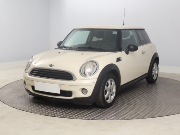 Mini One II Hatchback 1.4 75KM 2010 MINI 3-door One, Klima,ALU, El. szyby, zdjęcie 1