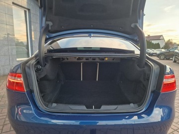 Jaguar XE Sedan 2.0 i4 180KM 2015 Jaguar XE Prestige Automat Xenon Ledy Navi, zdjęcie 18