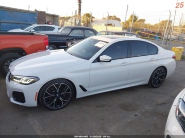 BMW Seria 5 G30-G31 2021 BMW Seria 5 530i 2021 2.0 Benzyna 248KM, zdjęcie 2