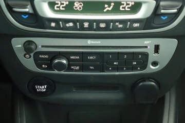 Renault Megane III Grandtour Facelifting 2013 Energy TCe 115KM 2015 Renault Megane 1.2 TCe, Salon Polska, Serwis ASO, zdjęcie 13