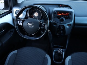 Toyota Aygo II Hatchback 3d Facelifting 1.0 VVT-i 72KM 2021 Toyota Aygo 1.0 VVT-i, Salon Polska, Serwis ASO, zdjęcie 6