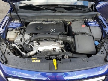 Mercedes GLB 2021 Mercedes-Benz GLB 2021, 2.0L, 4x4, od ubezpieczalni 2.0 Benzyna 221KM, zdjęcie 11