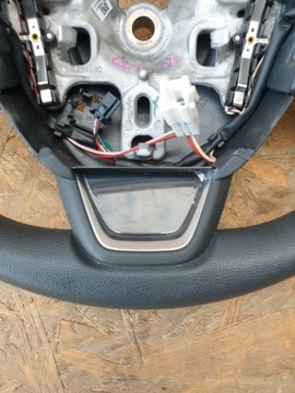 RENAULT CAPTUR FACELIFT VOLANT MULTIFUNKČNÍ