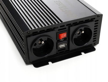 Przetwornica samochodowa napięcie 700W 12V - 230V na USB reduktor napięcia