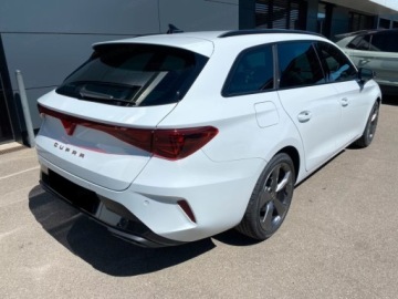 Cupra Leon II Sportstourer Facelifting 1.5 eTSI MHEV 150KM 2025 CUPRA Leon 1.5 eTSI mHEV DSG Combi 150KM 2025, zdjęcie 4