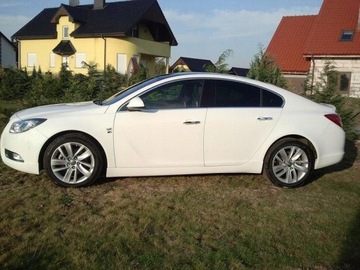Opel Insignia - Пороги OPC Line