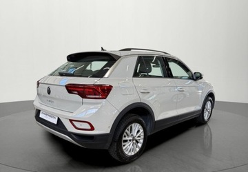 Volkswagen T-Roc I SUV Facelifting 1.5 TSI ACT 150KM 2023 Volkswagen T-Roc I wlasciciel - Salon Polska - Niski przebieg - Virtual -, zdjęcie 4