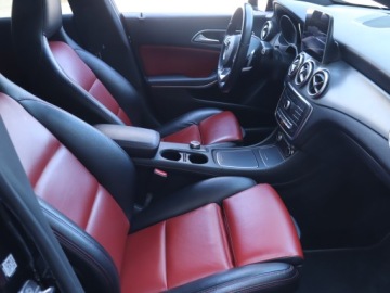 Mercedes CLA C118/X118 2019 Mercedes CLA 180, Automat, Skóra, Navi, Klima, zdjęcie 8