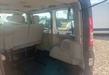 Renault Trafic II Kabina 2.0 dCi 90KM 2009 Renault Trafic Renault Trafic 2.0 Diesel 90KM, zdjęcie 11