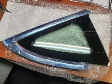 SZYBA KAROSERYJNA PRAWA TYŁ TYLNA TESLA MODEL 3