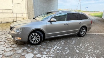 Skoda Superb II Kombi 2.0 TDI CR DPF 140KM 2010 Skoda Superb 2.0TDI 140KM DSG Po prostu - Sprawdz 2.0 Diesel 140KM, zdjęcie 22