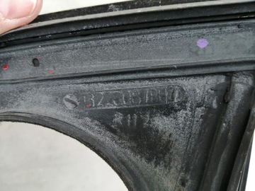 OPEL VECTRA C УПЛОТНИТЕЛЬ СТЕКЛА ЗАДНЕГО СЛЕВА, ХРОМИРОВАННАЯ ПОЛОСКА