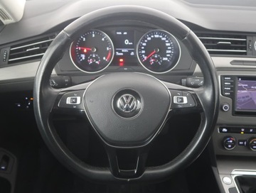 Volkswagen Passat B8 Limousine 2.0 TDI BlueMotion Technology 150KM 2016 VW Passat 2.0 TDI, Salon Polska, Serwis ASO, Navi, zdjęcie 14