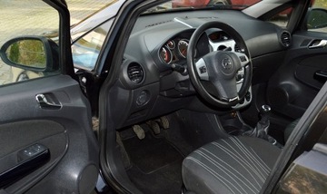 Opel Corsa D Hatchback 1.2 Twinport ECOTEC 80KM 2010 OPEL CORSA D 1.2 80 KM, zdjęcie 27