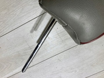 PODHLAVNÍK SEDADLO PŘEDNÍ HYUNDAI SANTA FE II