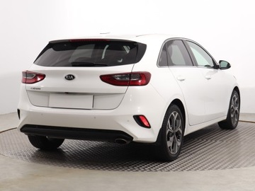 Kia Ceed III Hatchback 1.4 T-GDi 140KM 2018 Kia Ceed 1.4 T-GDI, Salon Polska, Serwis ASO, zdjęcie 4
