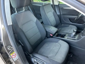 Volkswagen Passat B7 Variant 2.0 TDI CR DPF BlueMotion 140KM 2011 Volkswagen Passat 2.0 Diesel 140KM, zdjęcie 12