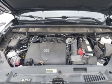 Toyota Highlander III 2022 Toyota Highlander 2022r., XLE, od ubezpieczalni 3.5 Diesel 295KM, zdjęcie 11