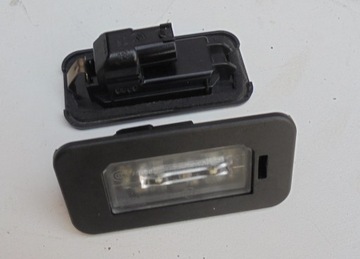 ALFA GIULIA LAMPA LED PODSVÍCENÍ TABULKY