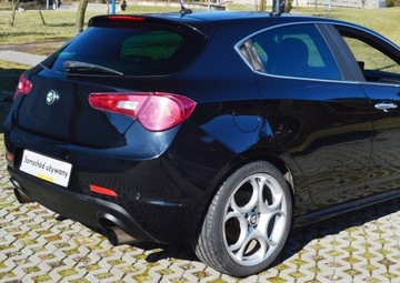 Alfa Romeo Giulietta Nuova II Hatchback 5d 1750 TBi 16v 235KM 2013 ALFA ROMEO GIULIETTA 1.8 TBi 235 KM, zdjęcie 10