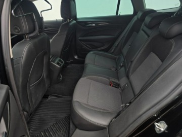 Opel Insignia II Sports Tourer 2.0 CDTI 170KM 2018 Opel Insignia Elite 2.0 CDTI 170KM Serwisowany 3Lata w kraju 2Komplet opon, zdjęcie 9