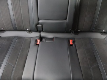 Peugeot 3008 II Crossover 1.2 PureTech 130KM 2019 Peugeot 3008 1.2 PureTech, Salon Polska, zdjęcie 9