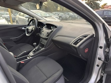 Ford Focus III Kombi 1.0 EcoBoost 125KM 2015 Ford Focus 2015 rok Salon Polska/II właściciel/Uszkodzony, zdjęcie 16