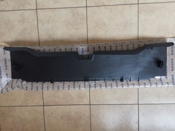 VOLVO V40 2000-2004 VRSTVA PLASTOVÁ KUFRU 30813678