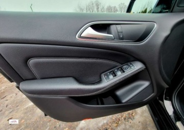 Mercedes Klasa B W246 2015 Mercedes-Benz Klasa B FULLZarejestrowanyBardzo ladny,GWARANCJA 2.2, zdjęcie 39