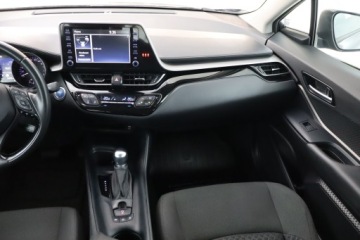 Toyota C-HR I Crossover Facelifting 1.8 Hybrid 122KM 2023 Toyota C-HR 1.8 Hybrid, Serwis ASO, Automat, zdjęcie 7