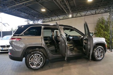 Jeep Grand Cherokee IV 2022 Jeep Grand Cherokee Trailhawk Panorama Alcantara Wentylacja Pneumat 2Zone, zdjęcie 6