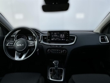 Kia Ceed III Hatchback Facelifting  1.5 T-GDI 160KM 2023 Kia Ceed 1.5T-GDI 160KM M DCT l CarPlay/Android Au, zdjęcie 5
